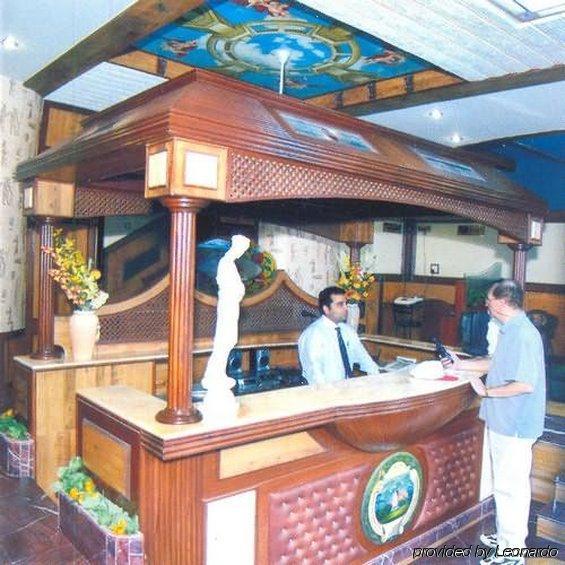 Hotel Sunstar Grand Delhi  Interior foto