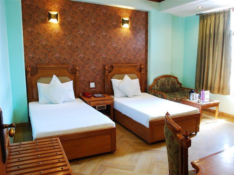 Hotel Sunstar Grand Delhi  Exterior foto